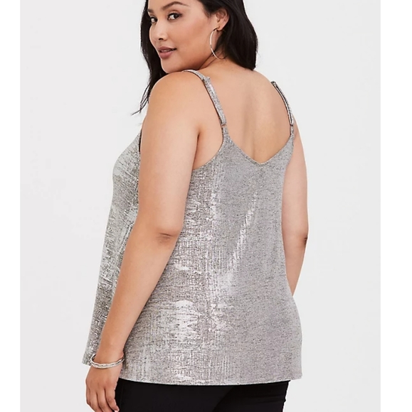 Torrid Shimmer Cami Size OX - Picture 2 of 11